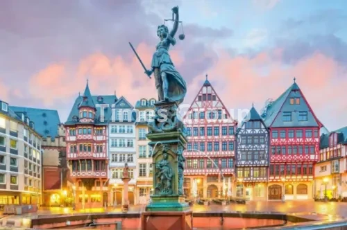 بررسی جاذبه‌های توریستی آلمان و تأثیر آن بر صنعت گردشگری