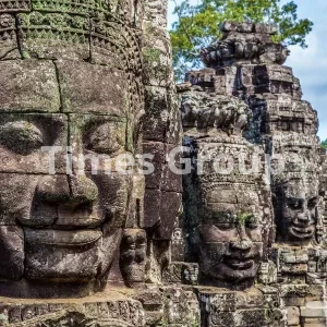 افتتاح حساب شرکتی و بیزینسی در کامبوج