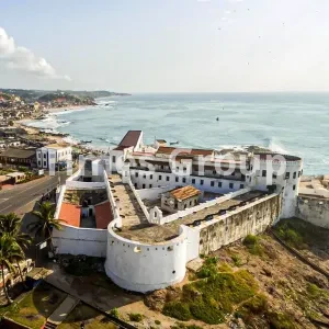 افتتاح حساب شرکتی و بیزینسی در غنا